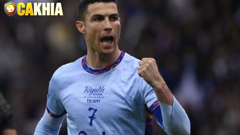 Cristiano Ronaldo đứng đầu trong top cầu thủ lương cao nhất thế giới