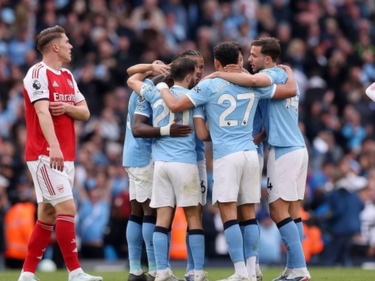 Man City quật ngã Arsenal là "trận chung kết" sớm của Premier League